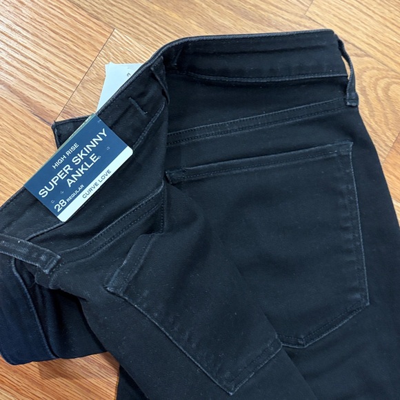 Abercrombie & Fitch Curve Love High Rise Super Skinny Ankle Jean - Picture 7 of 10